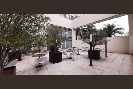 Apartamento à venda com 65m², 2 quartos e 1 vaga Apartamento à venda com 65m², 2 quartos e 1 vagaÁrea comum - Salão de festas