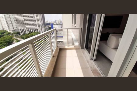 Apartamento à venda com 65m², 2 quartos e 1 vaga Apartamento à venda com 65m², 2 quartos e 1 vagaVaranda