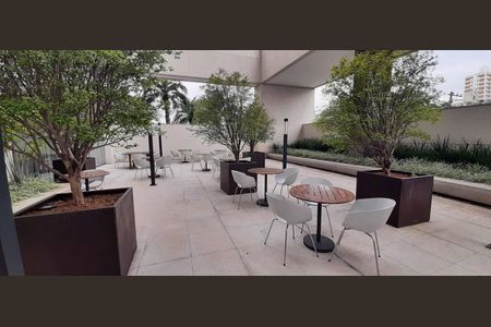 Apartamento à venda com 65m², 2 quartos e 1 vaga Apartamento à venda com 65m², 2 quartos e 1 vagaÁrea comum - Salão de festas