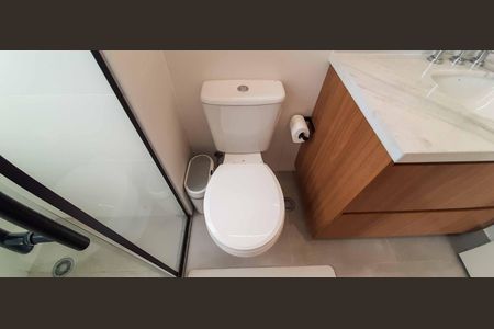 Apartamento à venda com 65m², 2 quartos e 1 vaga Apartamento à venda com 65m², 2 quartos e 1 vagaBanheiro da Suíte