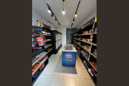 Apartamento à venda com 63m², 3 quartos e 1 vagaLojinha