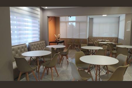 Apartamento à venda com 63m², 3 quartos e 1 vagaÁrea comum - Salão de festas