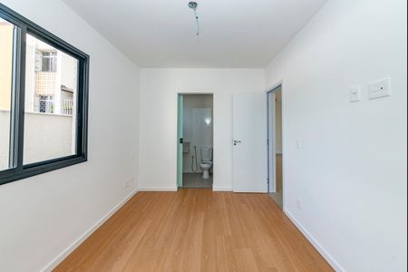 Apartamento à venda com 150m², 2 quartos e 2 vagasSuíte