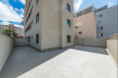 Apartamento à venda com 150m², 2 quartos e 2 vagasÁrea externa privativa