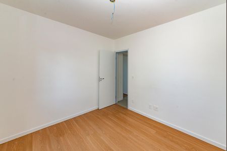Apartamento à venda com 150m², 2 quartos e 2 vagasQuarto 2