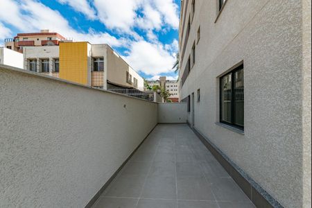 Apartamento à venda com 150m², 2 quartos e 2 vagasÁrea externa privativa