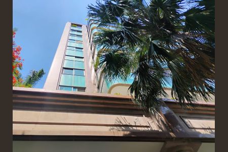 Apartamento à venda com 71m², 2 quartos e 2 vagasFachada