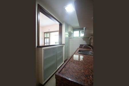 Apartamento à venda com 71m², 2 quartos e 2 vagasCozinha