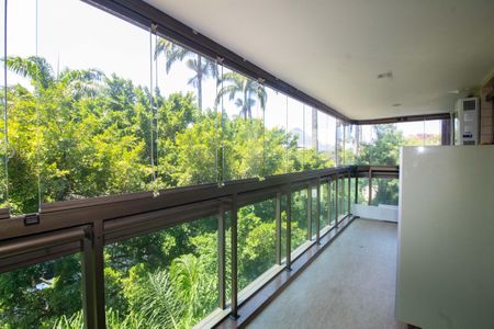 Apartamento à venda com 71m², 2 quartos e 2 vagasVaranda da Sala