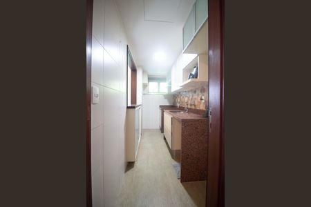 Apartamento à venda com 71m², 2 quartos e 2 vagasCozinha