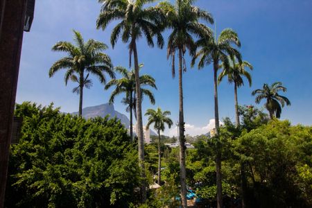 Apartamento à venda com 71m², 2 quartos e 2 vagasVista da Suíte