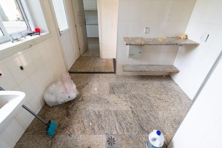 Casa de condomínio para alugar com 750m², 4 quartos e 4 vagasCOZINHA