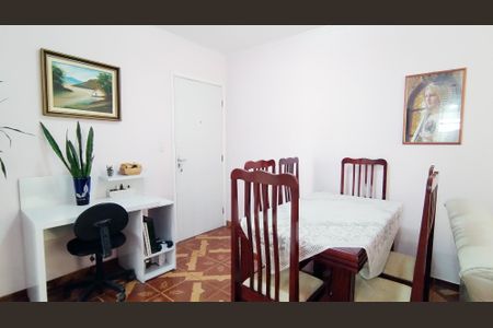 Apartamento à venda com 62m², 2 quartos e 1 vagaSala