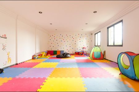 Apartamento para alugar com 86m², 3 quartos e 1 vaga Apartamento para alugar com 86m², 3 quartos e 1 vagaÁrea comum - Brinquedoteca