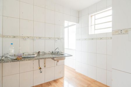 Apartamento à venda com 68m², 3 quartos e 1 vaga Apartamento à venda com 68m², 3 quartos e 1 vagaCozinha e Área de Serviço