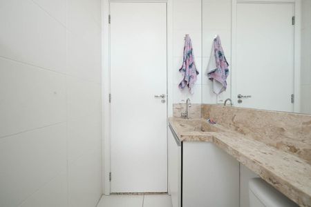 Apartamento à venda com 42m², 2 quartos e sem vagaBanheiro