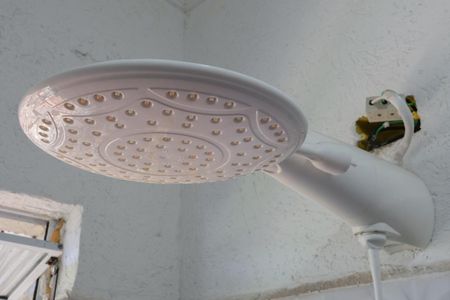 Casa à venda com 290m², 2 quartos e sem vagaBanheiro