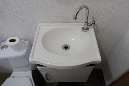 Casa à venda com 290m², 2 quartos e sem vagaBanheiro