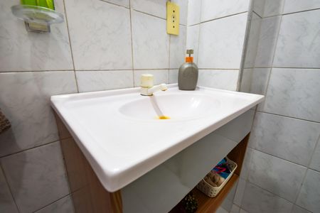 Apartamento à venda com 65m², 3 quartos e sem vagaBanheiro