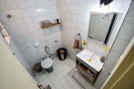 Apartamento à venda com 65m², 3 quartos e sem vagaBanheiro