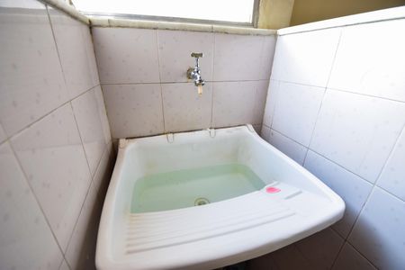 Apartamento à venda com 65m², 3 quartos e sem vagaÁrea de Serviço