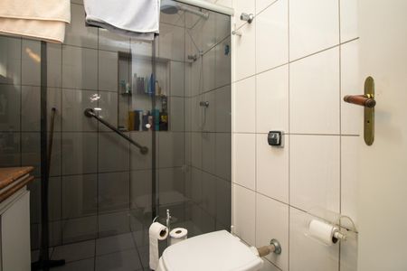 Casa à venda com 140m², 3 quartos e 1 vagaBanheiro 1