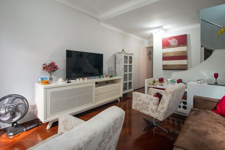 Casa à venda com 140m², 3 quartos e 1 vagaSala