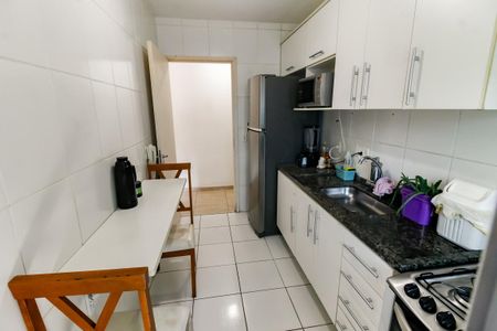 Apartamento à venda com 52m², 2 quartos e 1 vagaCozinha - Armários