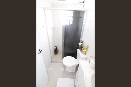 Apartamento para alugar com 64m², 2 quartos e sem vagaBanheiro