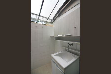 Apartamento para alugar com 63m², 2 quartos e 1 vagaÁrea de Serviço