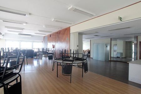 Apartamento à venda com 234m², 3 quartos e sem vagaÁrea Comum - Salão de Festas