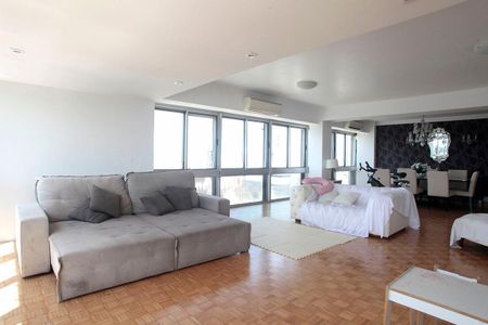 Apartamento à venda com 234m², 3 quartos e sem vagaSala de Estar