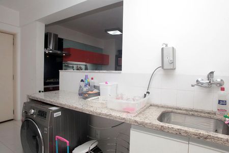 Apartamento à venda com 234m², 3 quartos e sem vagaÁrea de Serviço + Despensa