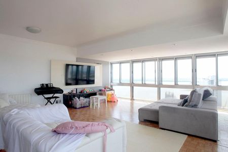 Apartamento à venda com 234m², 3 quartos e sem vagaSala de Estar