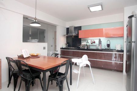 Apartamento à venda com 234m², 3 quartos e sem vagaCozinha