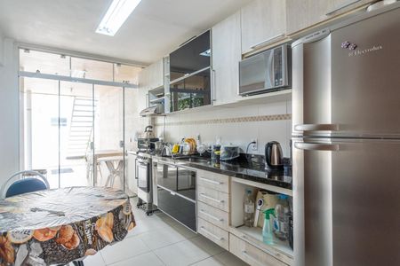 Casa à venda com 200m², 4 quartos e sem vagaCozinha