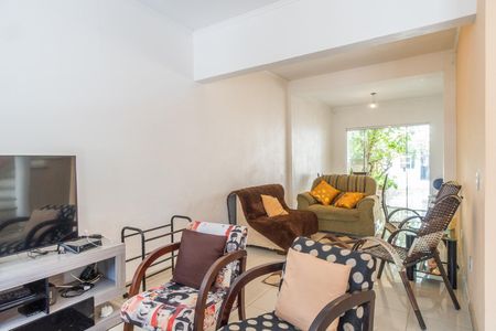 Casa à venda com 200m², 4 quartos e sem vagaSala