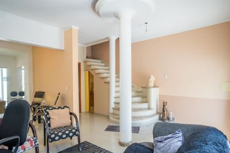 Casa à venda com 200m², 4 quartos e sem vagaSala