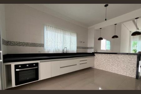 Casa de condomínio à venda com 230m², 3 quartos e 4 vagasFoto 06