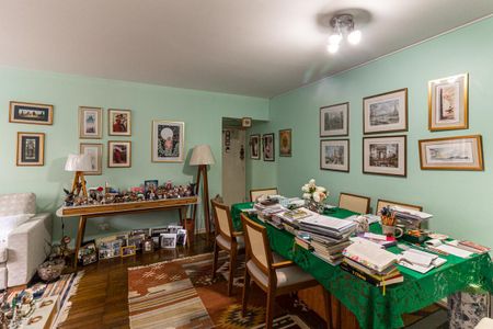 Apartamento à venda com 100m², 2 quartos e 1 vagaSala