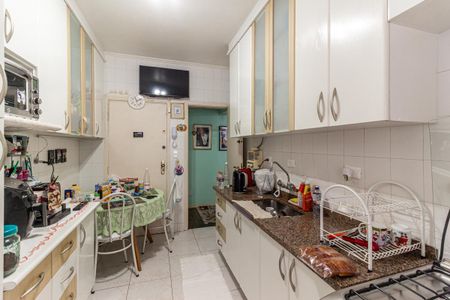 Apartamento à venda com 100m², 2 quartos e 1 vagaCozinha