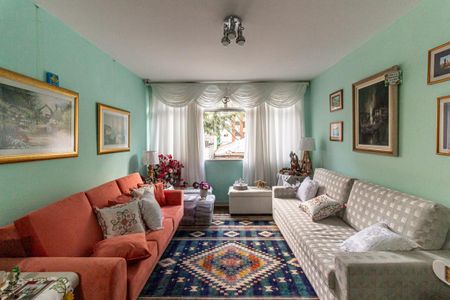 Apartamento à venda com 100m², 2 quartos e 1 vagaSala