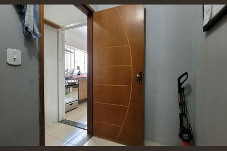 Casa à venda com 157m², 3 quartos e 4 vagasQuarto de serviço