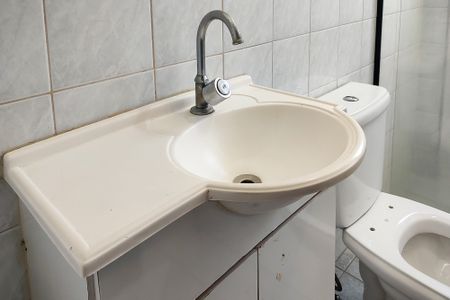 Apartamento para alugar com 60m², 2 quartos e 1 vaga Apartamento para alugar com 60m², 2 quartos e 1 vagaBanheiro
