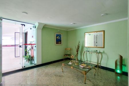 Apartamento para alugar com 60m², 2 quartos e 1 vaga Apartamento para alugar com 60m², 2 quartos e 1 vagaÁrea comum - Hall de entrada