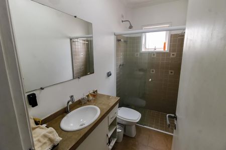 Casa à venda com 300m², 5 quartos e 4 vagasBanheiro da Suíte 3