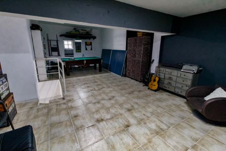 Casa à venda com 300m², 5 quartos e 4 vagasÁrea comum