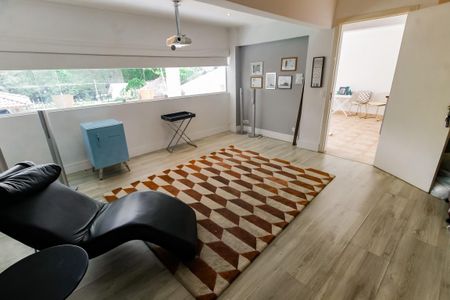 Casa à venda com 300m², 5 quartos e 4 vagasSala 5 - Studio