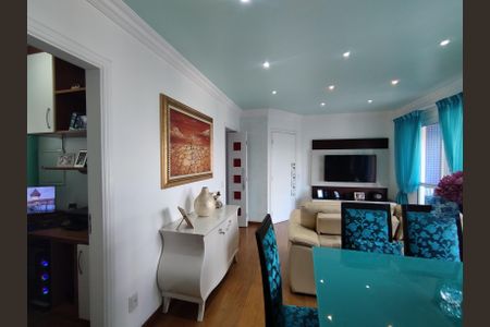 Apartamento à venda com 98m², 3 quartos e 2 vagasSala