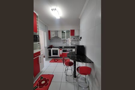 Apartamento à venda com 98m², 3 quartos e 2 vagasCozinha - Armários